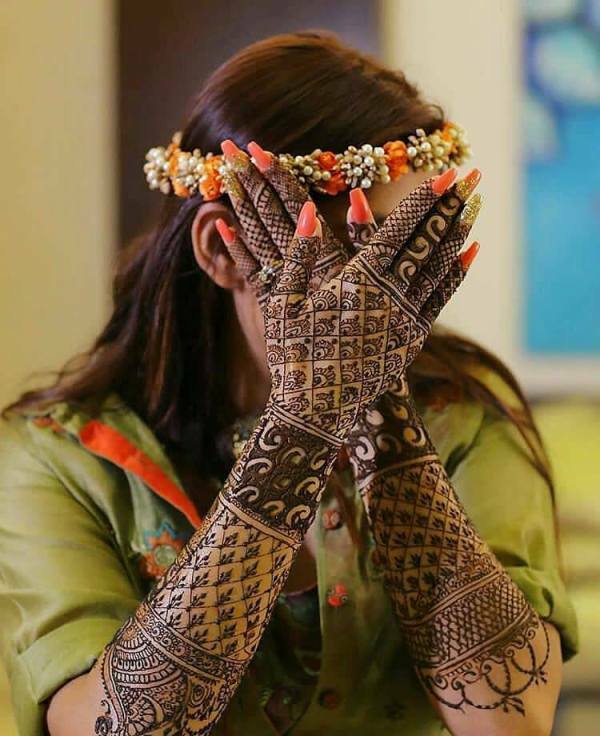 Fashionable Arabic Hand Designs 2019 Henna